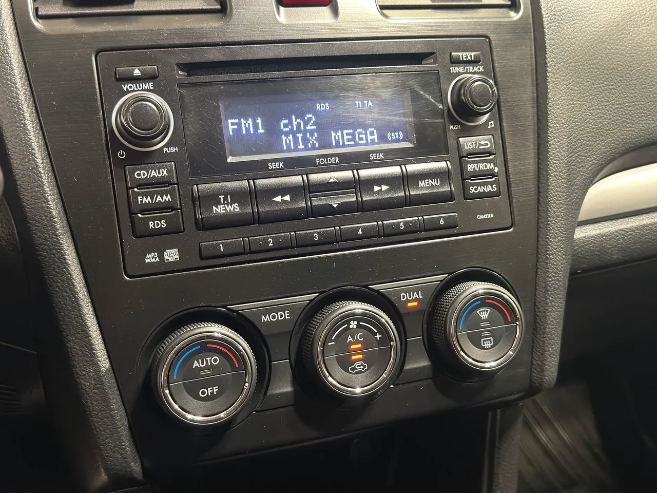 Vehicle image 16