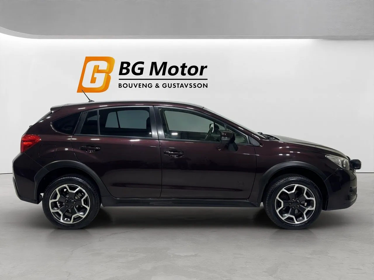 Vehicle image 2