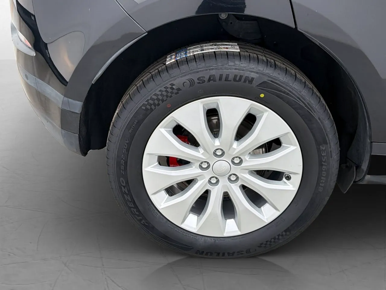 Vehicle image 25