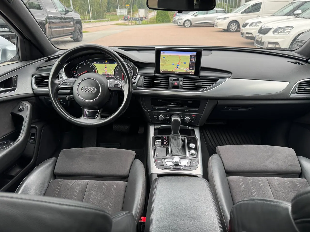Vehicle image 6