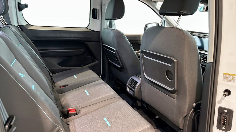 Ford Tourneo Connect bild 5