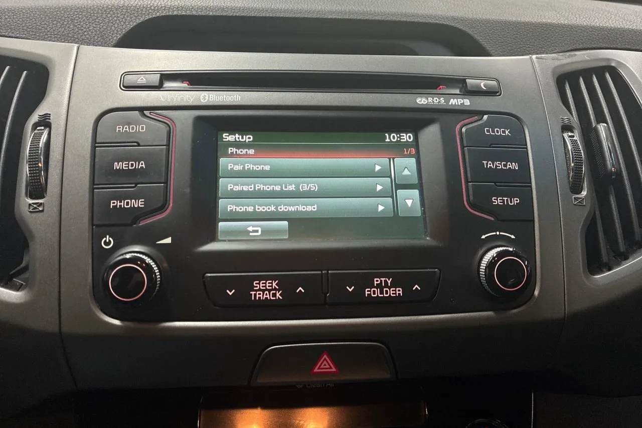 Vehicle image 18