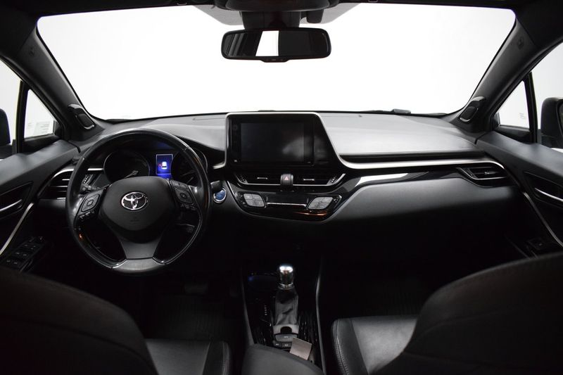 Toyota C-HR bild 15