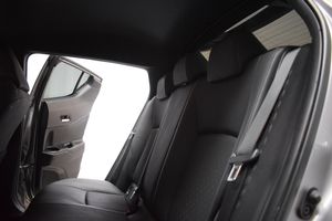 Toyota C-HR bild 24