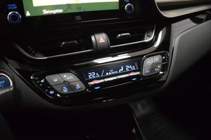 Toyota C-HR bild 21