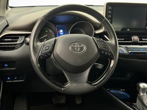 Toyota C-HR bild 12