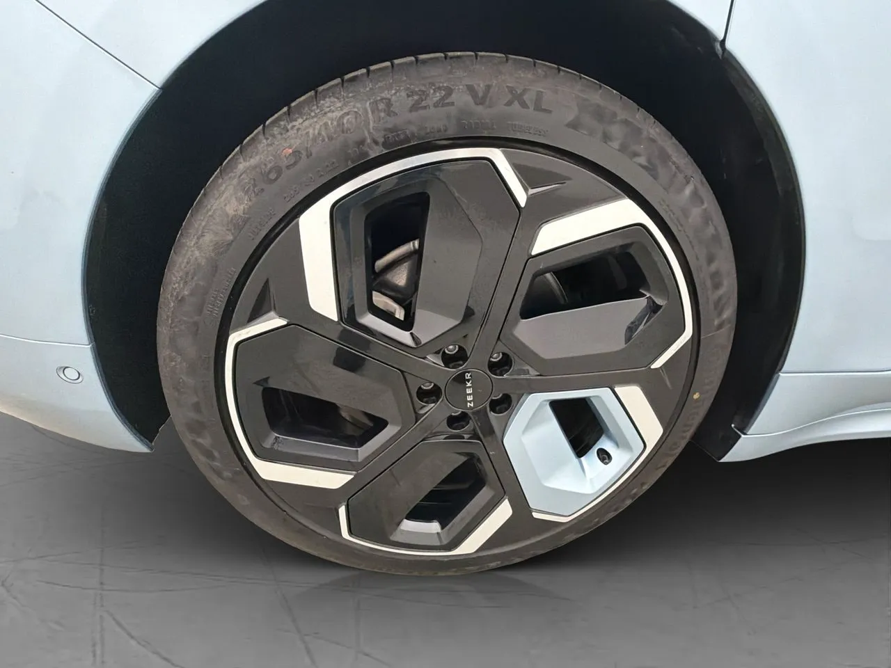 Vehicle image 31