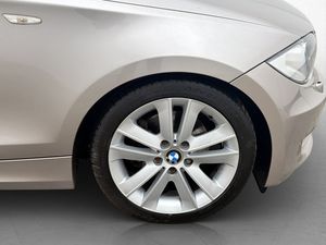 BMW 125 bild 23