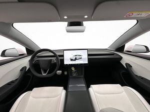 Tesla Model 3 bild 14