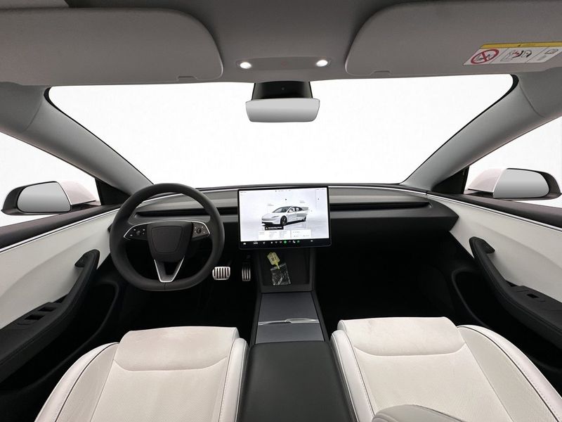Tesla Model 3 bild 14
