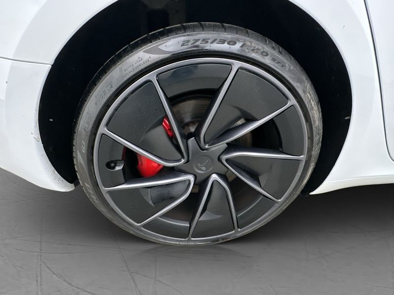 Tesla Model 3 bild 29