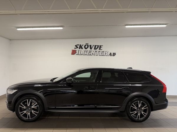 Volvo V90 Cross Country D4 AWD Advanced SE Polestar/Drag/Kamera/Värmare/Adaptiv - 2019