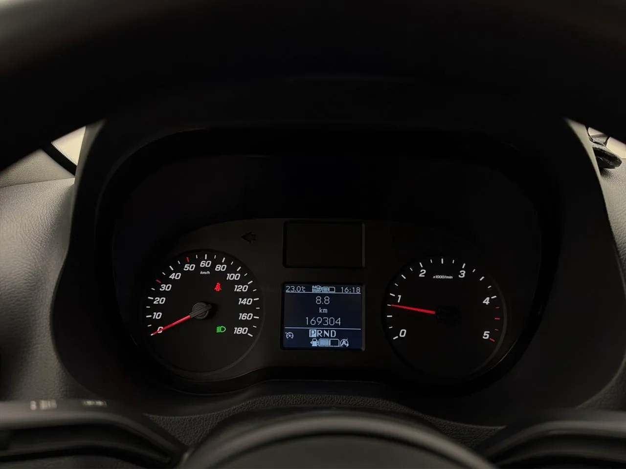 Vehicle image 17