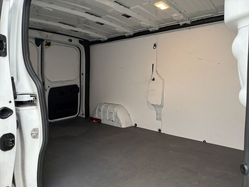 Renault Trafic bild 14