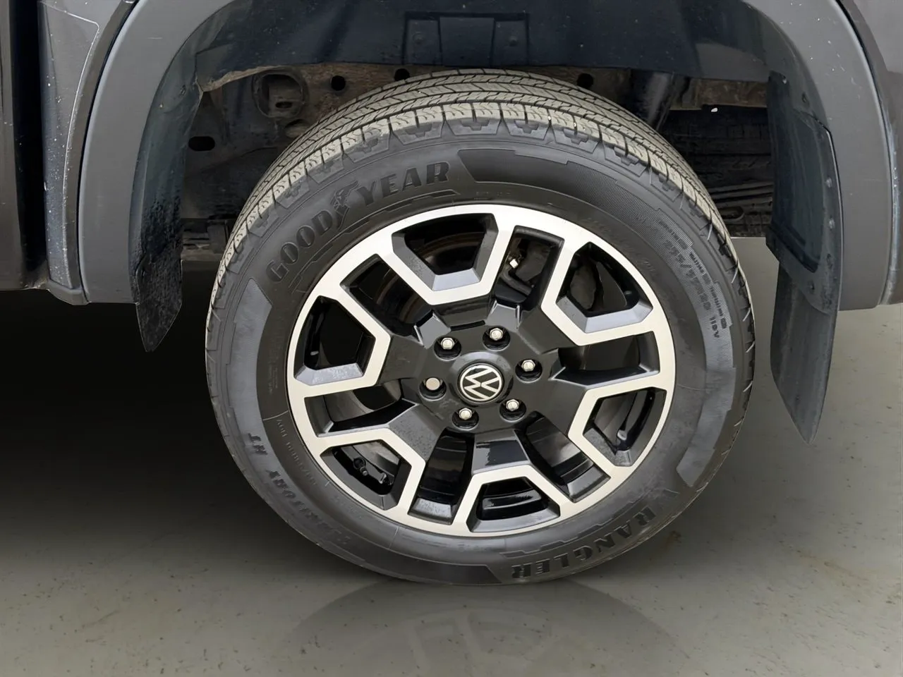 Vehicle image 31