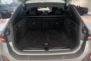 BMW 530 bild 10