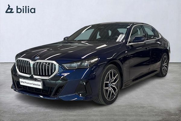 BMW 550 e xDrive Sedan M-Sport | Aktiv farth. | Komfortstol - 2024