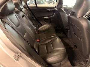 Volvo S60 bild 6