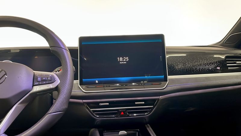 Volkswagen Passat bild 11