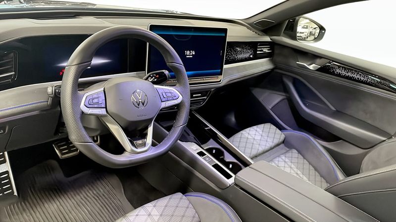 Volkswagen Passat bild 8