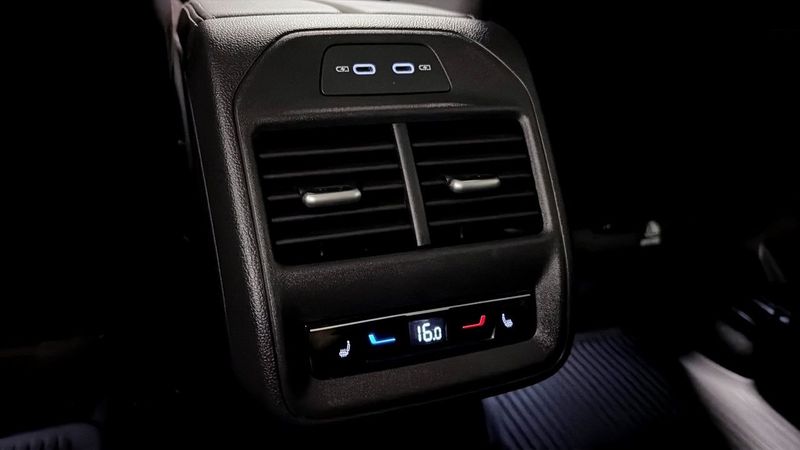 Volkswagen Passat bild 15