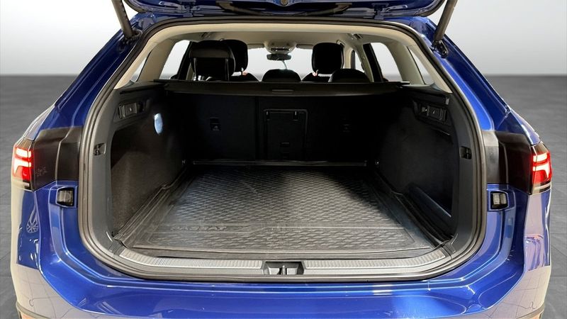 Volkswagen Passat bild 12