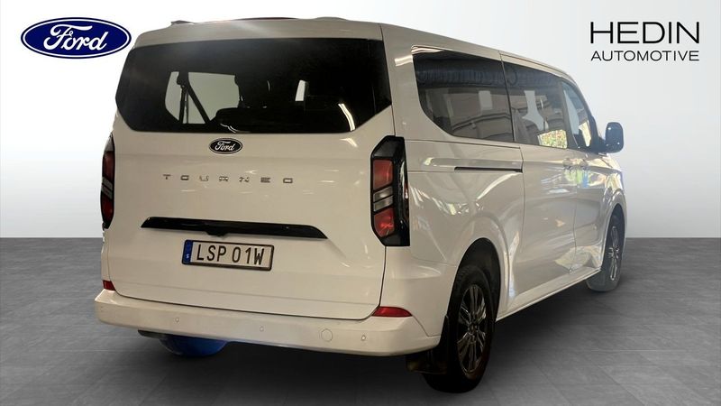 Ford Tourneo Custom bild 2
