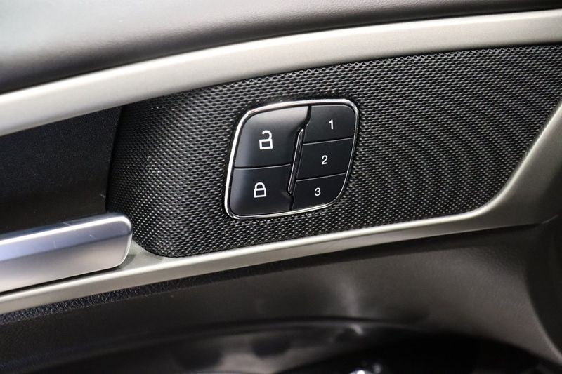 Ford Mondeo bild 31