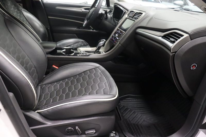 Ford Mondeo bild 10