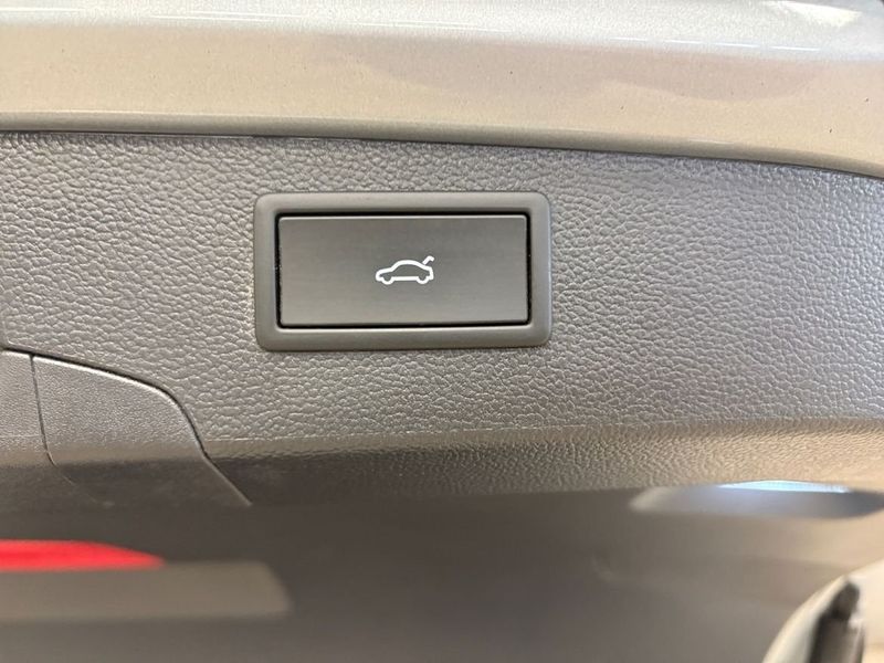 Volkswagen Passat bild 17