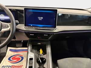Volkswagen Passat bild 11