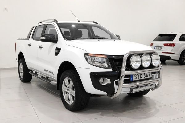 Ford Ranger Dubbelhytt 3.2 TDCi 4x4 SelectShift/ Värmare / Flaklock - 2015