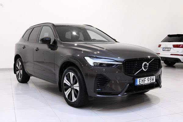 Volvo XC60 Recharge T6 AWD Plus Dark 350hk/ Drag / Pano - 2023