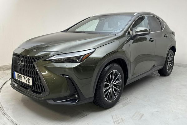 Lexus NX 350h AWD (275hk) - 2024