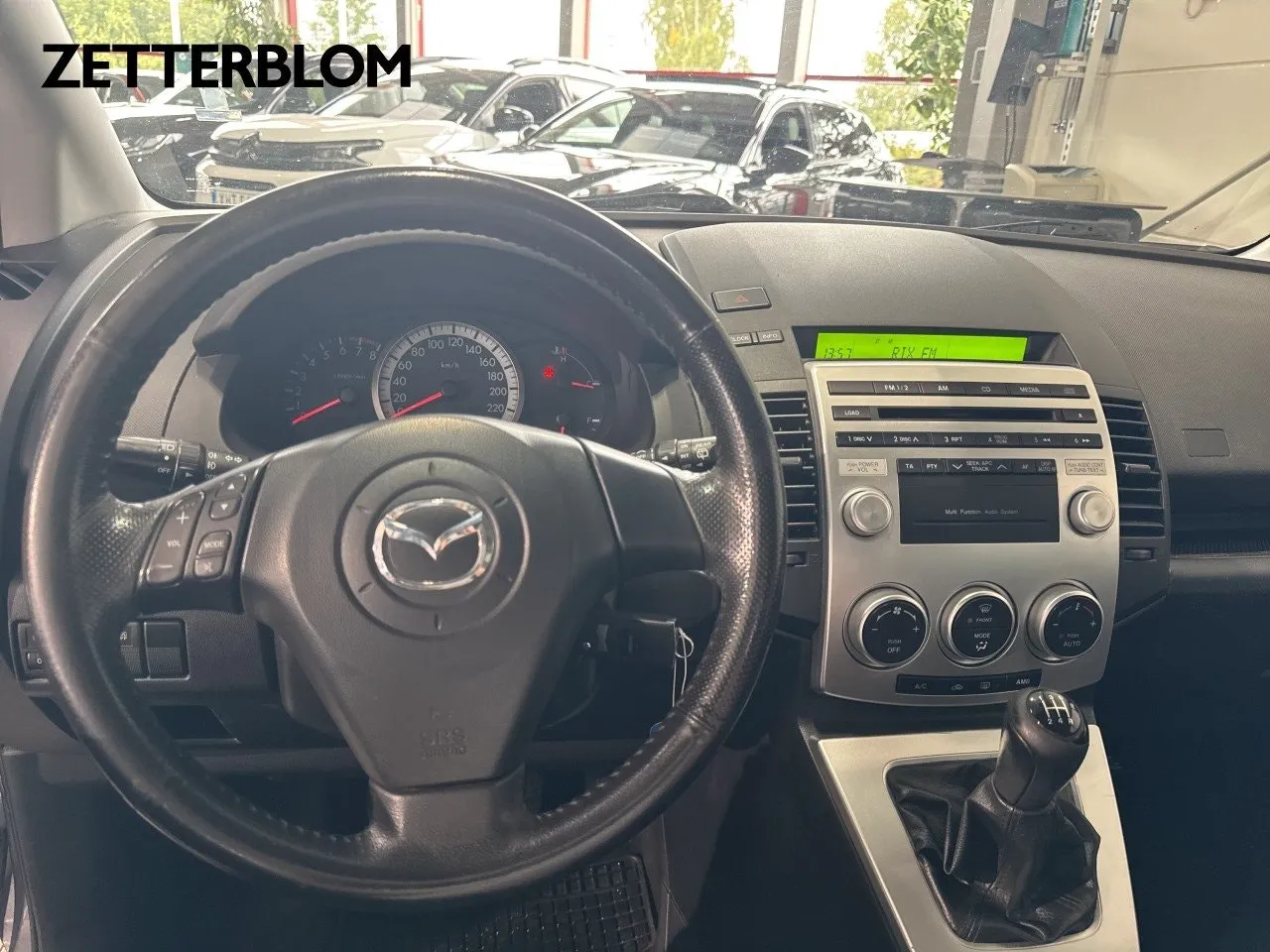 Vehicle image 11
