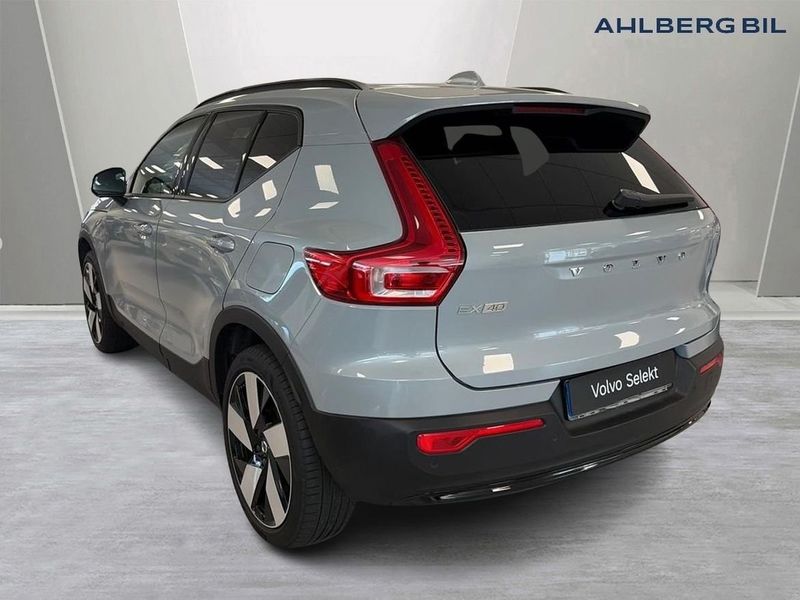 Volvo EX40 bild 3