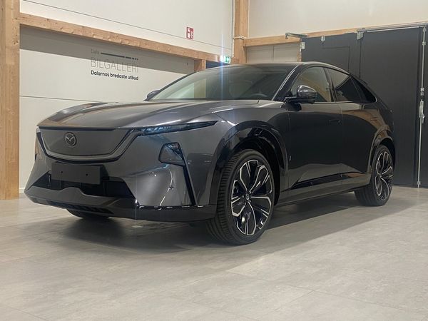 Mazda CX-6e Takumi, 78 kWh, Vinterhjul o 3 års service ingår - 2026