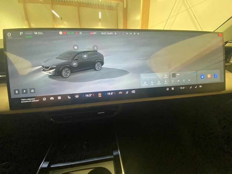 Mazda CX-6e bild 14
