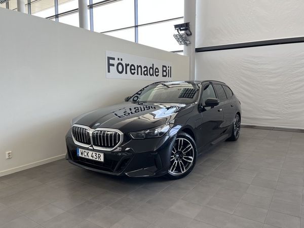 BMW 530 e xDrive Touring M Sport H/K Drag Rattvärme Adpt Farth - 2026