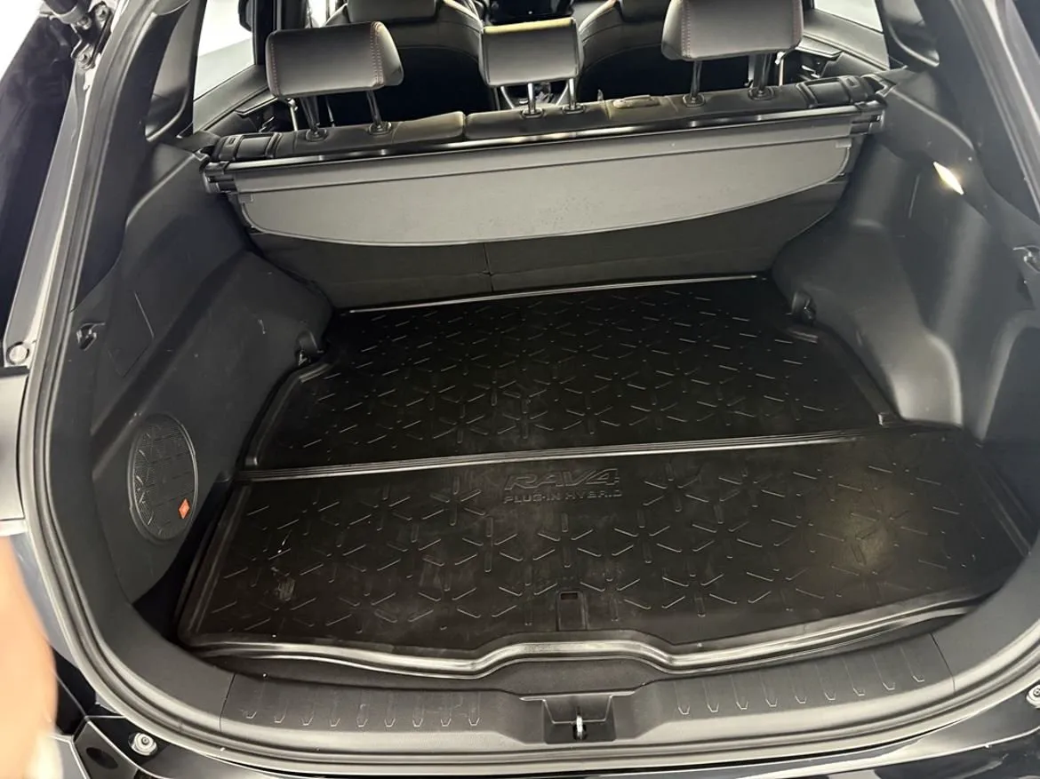 Vehicle image 22