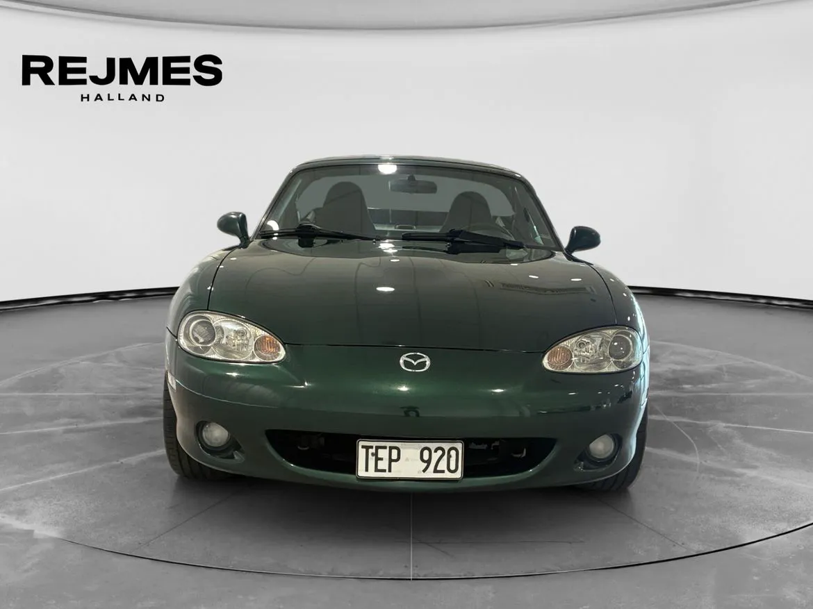 Vehicle image 8
