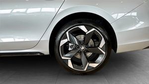 Skoda Superb bild 6