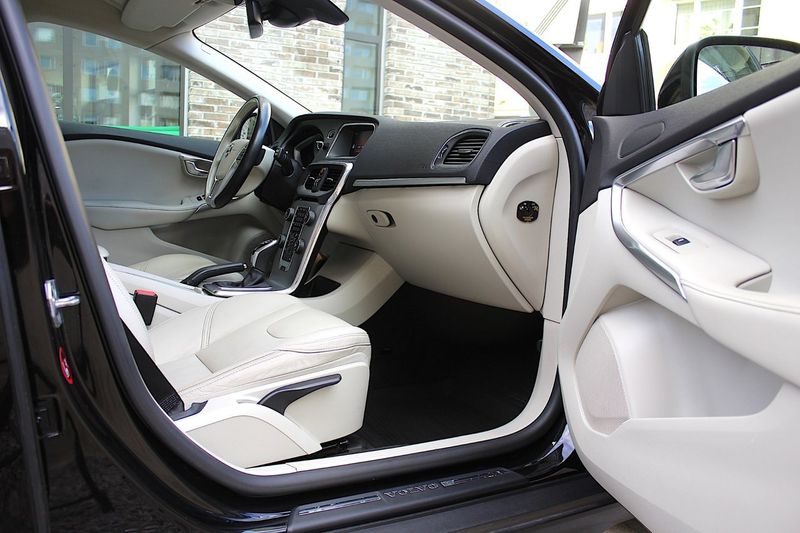 Volvo V40 bild 24