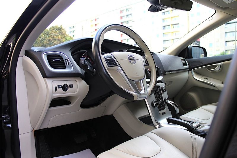 Volvo V40 bild 22