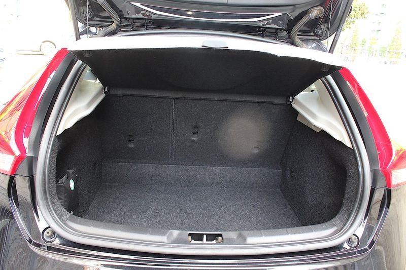 Volvo V40 bild 18