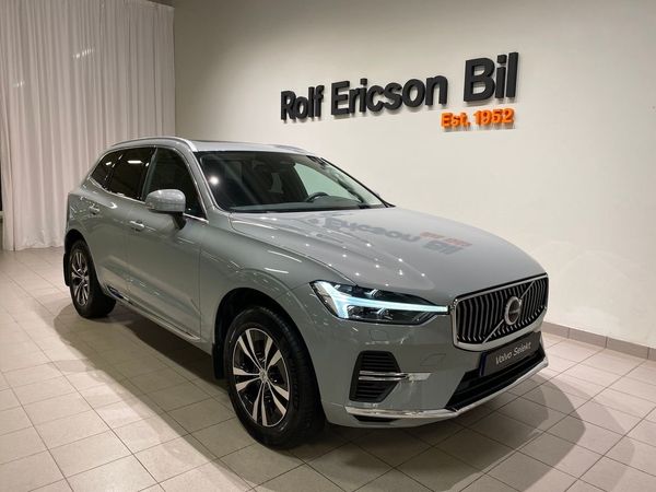 Volvo XC60 T6 Core Special Edition - 2025