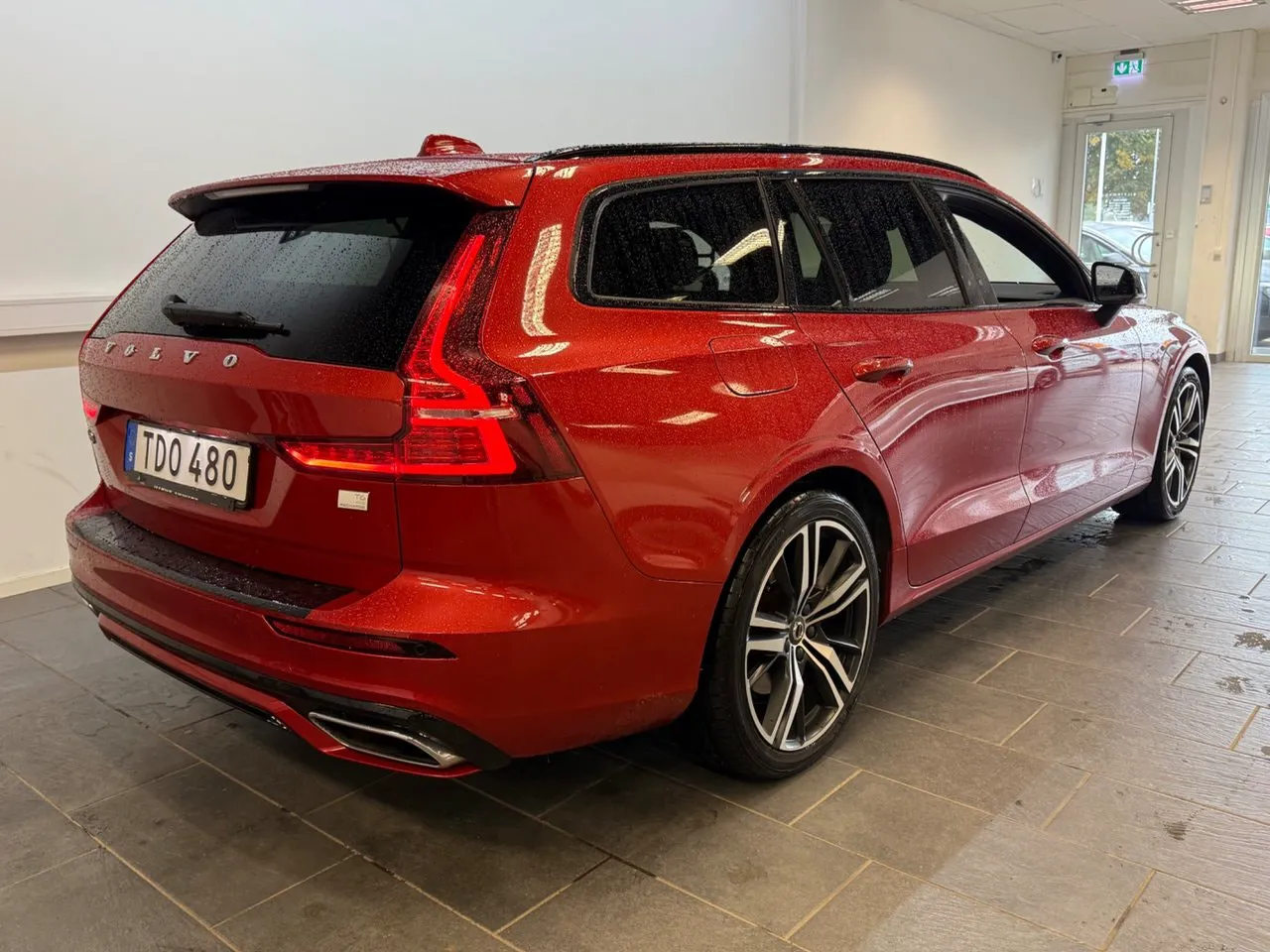 Vehicle image 20