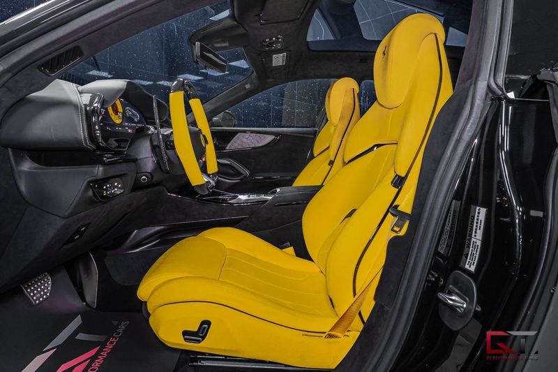 Ferrari Purosangue bild 16
