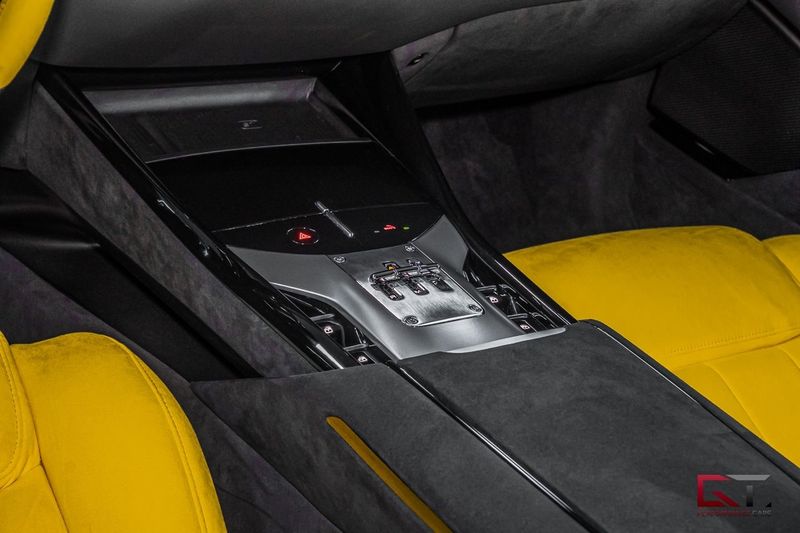 Ferrari Purosangue bild 19