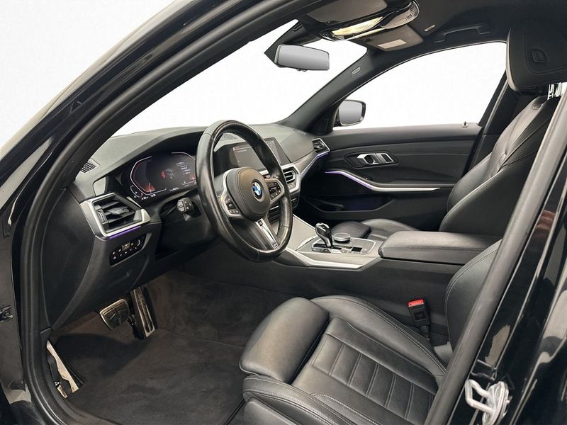 BMW 330 bild 11
